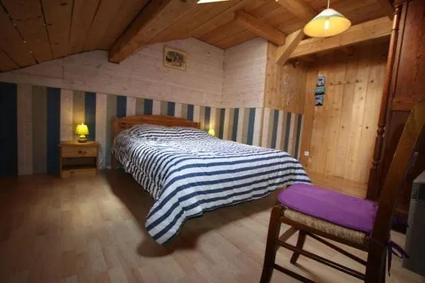 Du Pere Noel Apartmán *